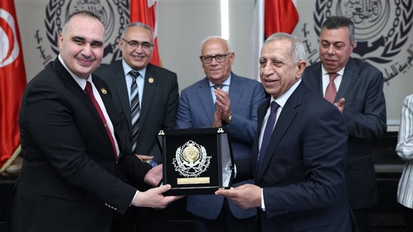 محافظ بورسعيد 