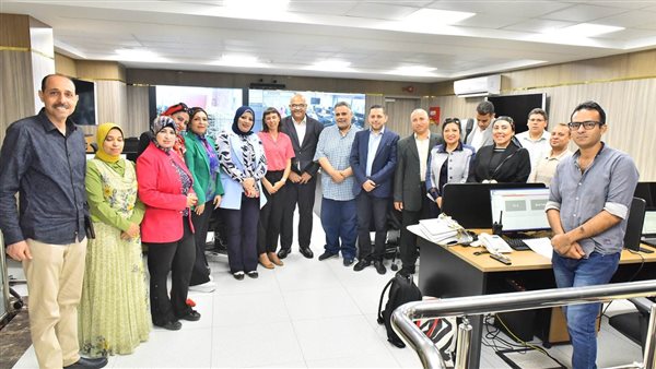 وفد برنامج المخلفات