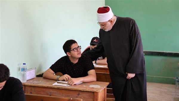 صورة من لجان الامتحانات