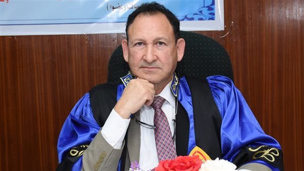 الدكتور محمد عبد