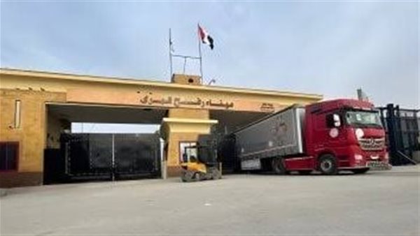 مساعدات إلى غزة