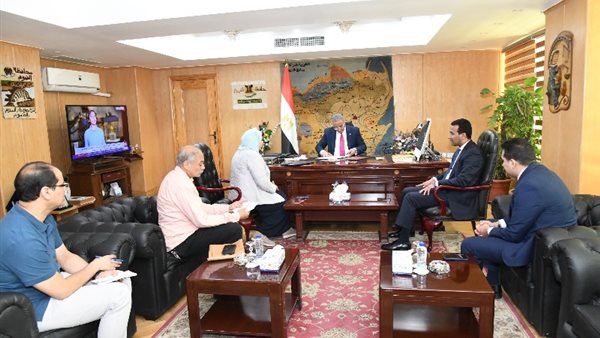   محافظ الفيوم يعتمد