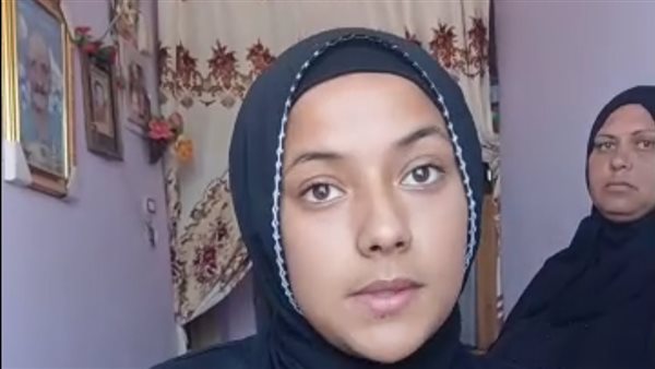 طالبة كفر الشيخ