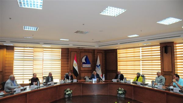 مجلس عمداء جامعة