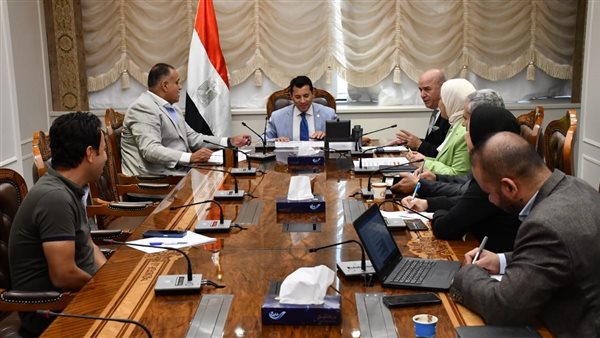 وزير الشباب والرياضة