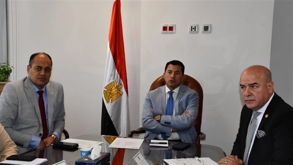 وزير الشباب 