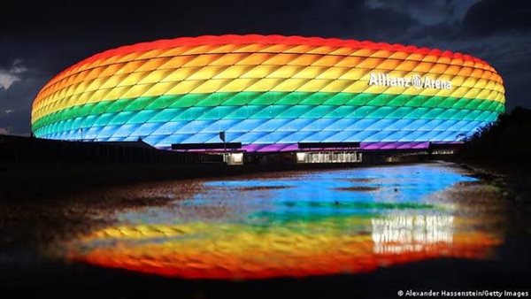 إضاءة ملعب ميونخ