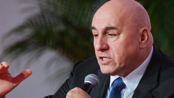 وزير دفاع إيطاليا