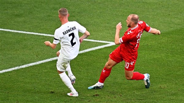 الدنمارك. وسلوفينيا