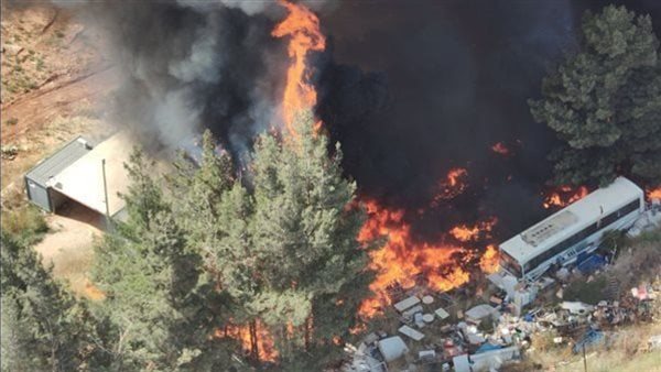 حرائق في مستعمرة