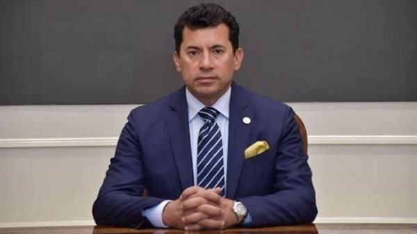 وزير الشباب والرياضة