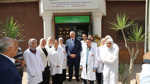 وزير الزراعة يتفقد