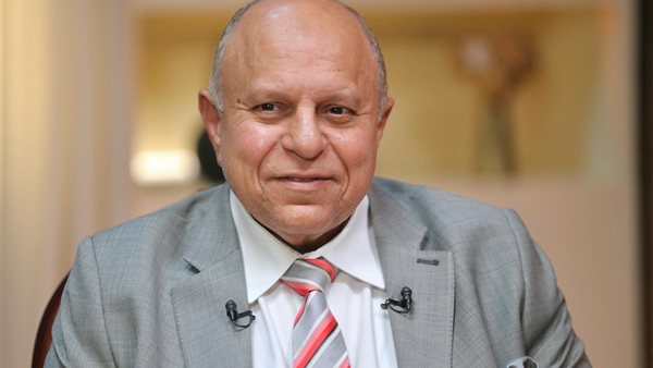  الدكتور هاني محمود،