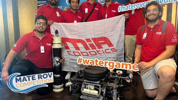 وزير الشباب والرياضة