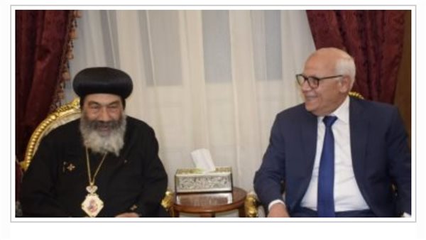 محافظ بورسعيد يلتقي