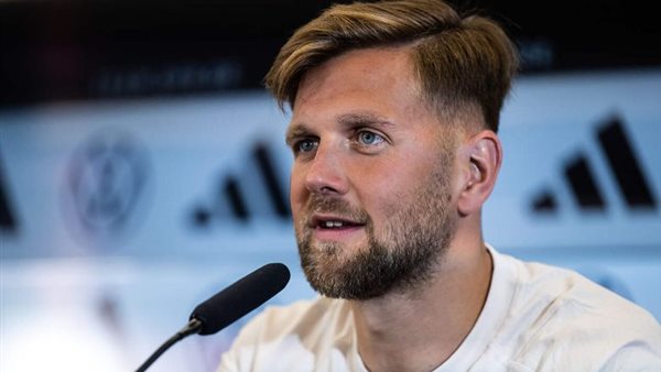  نيكولاس فولكروج