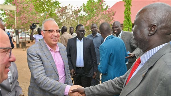 وزير الموارد المائية