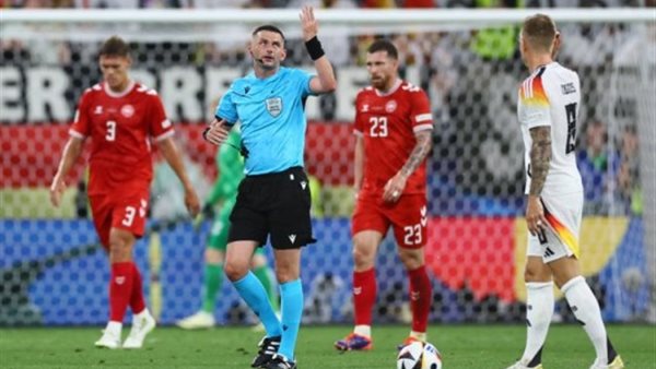 حكم المباراة