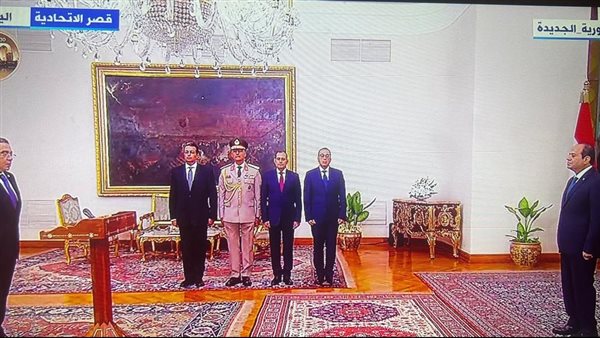 عمرو حنفي يؤدي اليمين