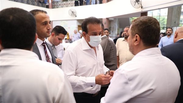 زيارة وزير الصحة