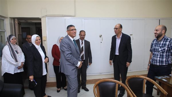 جولة المحافظ