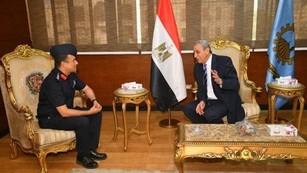 لقاء المحافظ اليوم