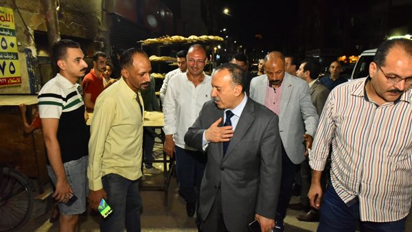 محافظ أسيوط خلال