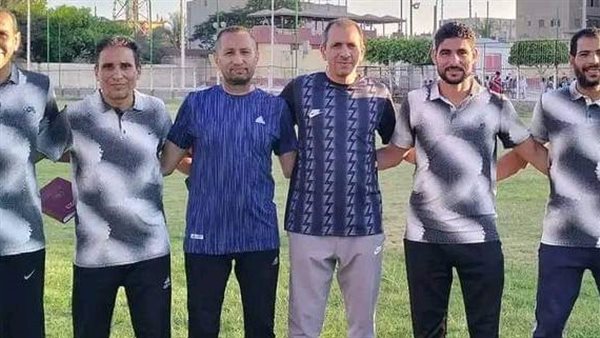 أبوالدهب في نادي