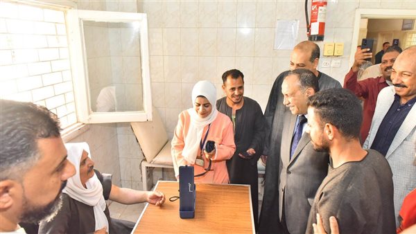 محافظ أسيوط 