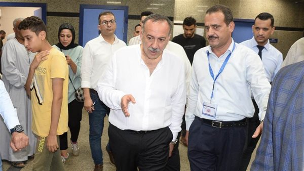 محافظ أسيوط يتفقد