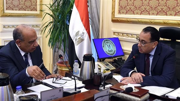 رئيس الوزراء ووزير