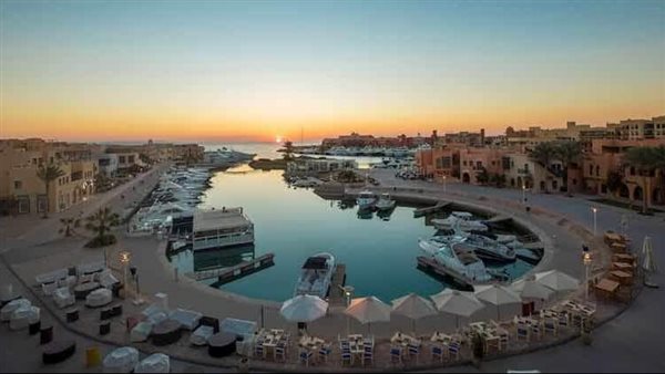 قطاع النقل البحري