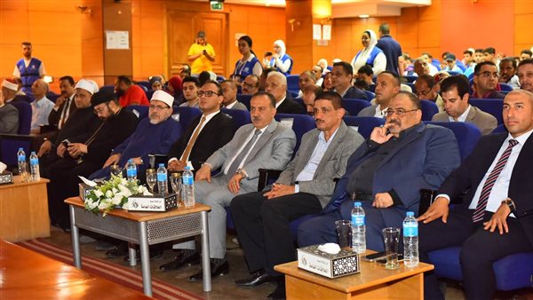 محافظ أسيوط 