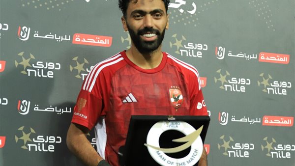 حسين الشحات لاعب