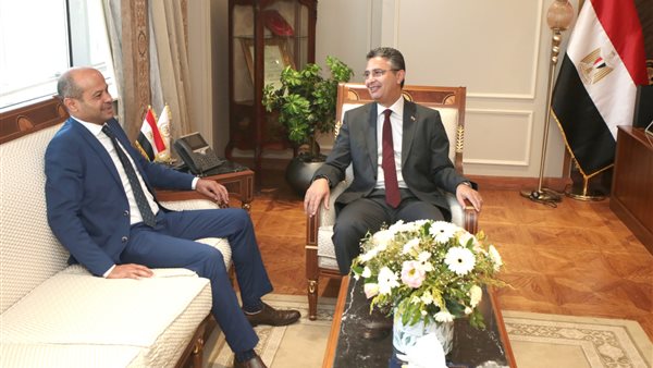 صورة خلال اللقاء