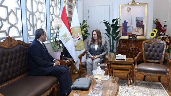 صورة خلال اللقاء