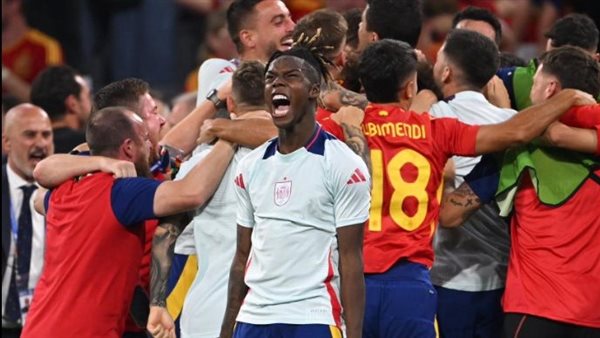 فرحة لاعبي أسبانيا