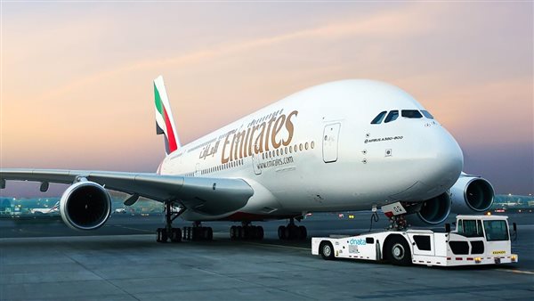 طيران الامارات