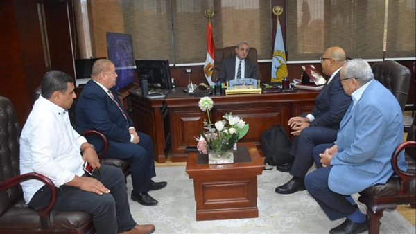 اجتماع محافظ الغربية