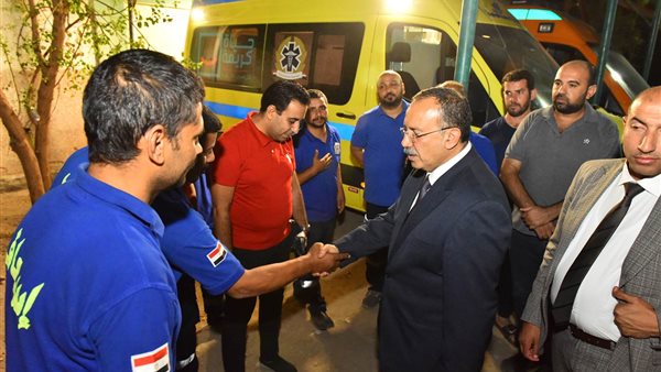 محافظ أسيوط خلال