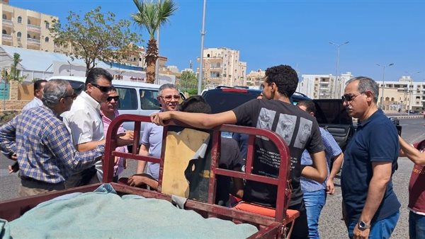 جولة المحافظ