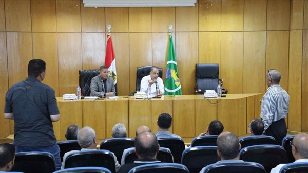 لقاء المحافظ اليوم