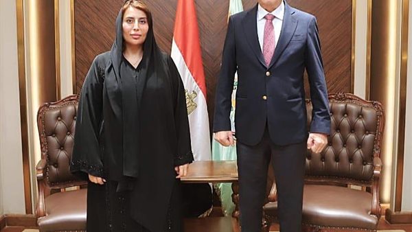 وزير الزراعه والسفيرة