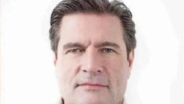 رجل الاعمال 