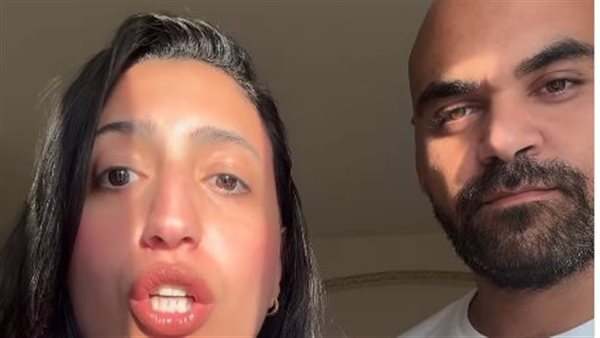 شاهى وزوجها 