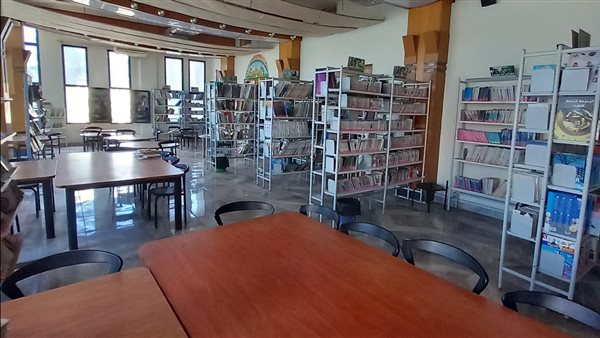 المكتبة بعد التطوير