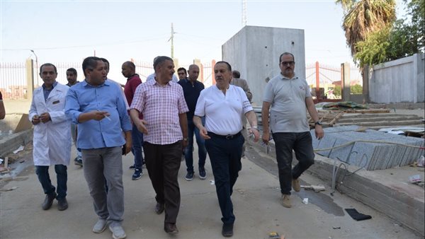 جولة المحافظ بالمستشفى