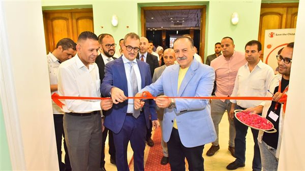 محافظ أسيوط 