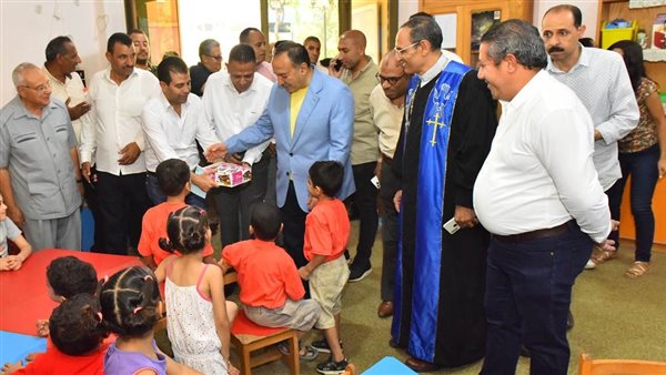 محافظ أسيوط 