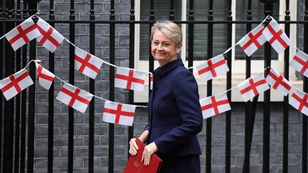 وزيرة الداخلية البريطانية